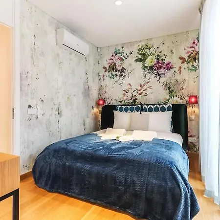 Apartment Portucale ! Deluxe *